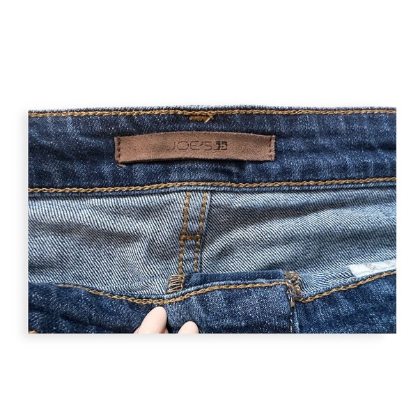 Joe’s Jeans Genna Shorts Size 29 Distressed - Picture 2 of 4